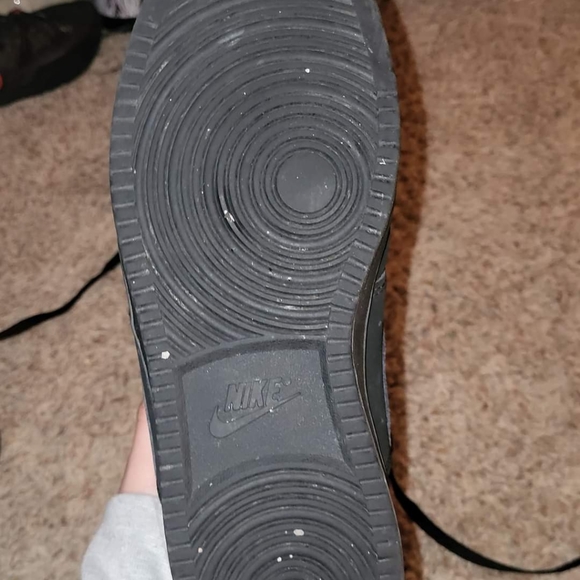 Black Nike court vision mid size 8 men's - Picture 3 of 3